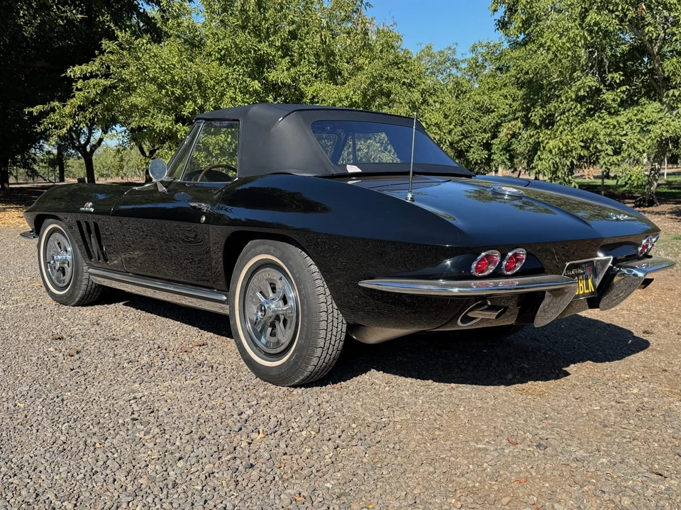 1965 Chevrolet Corvette C2 - Image 18 of 31