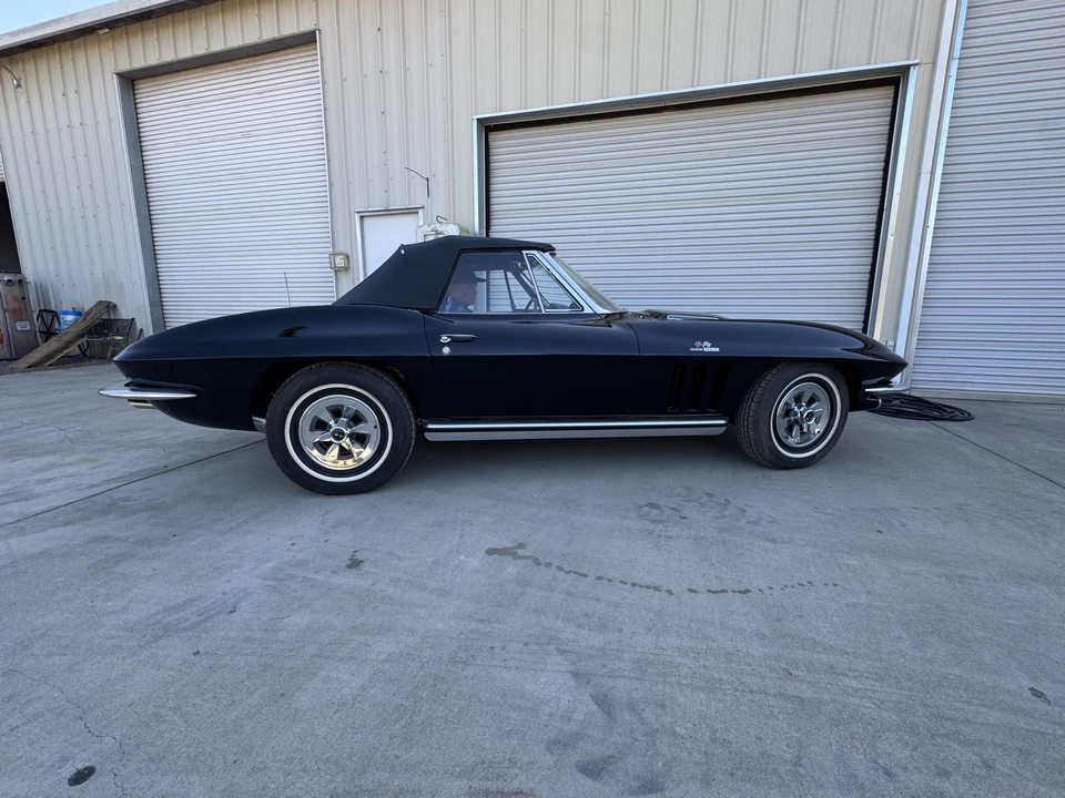 1965 Chevrolet Corvette C2 - Image 13 of 31