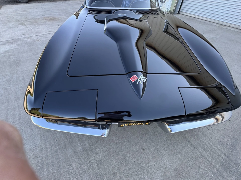 1965 Chevrolet Corvette C2 - Image 26 of 31