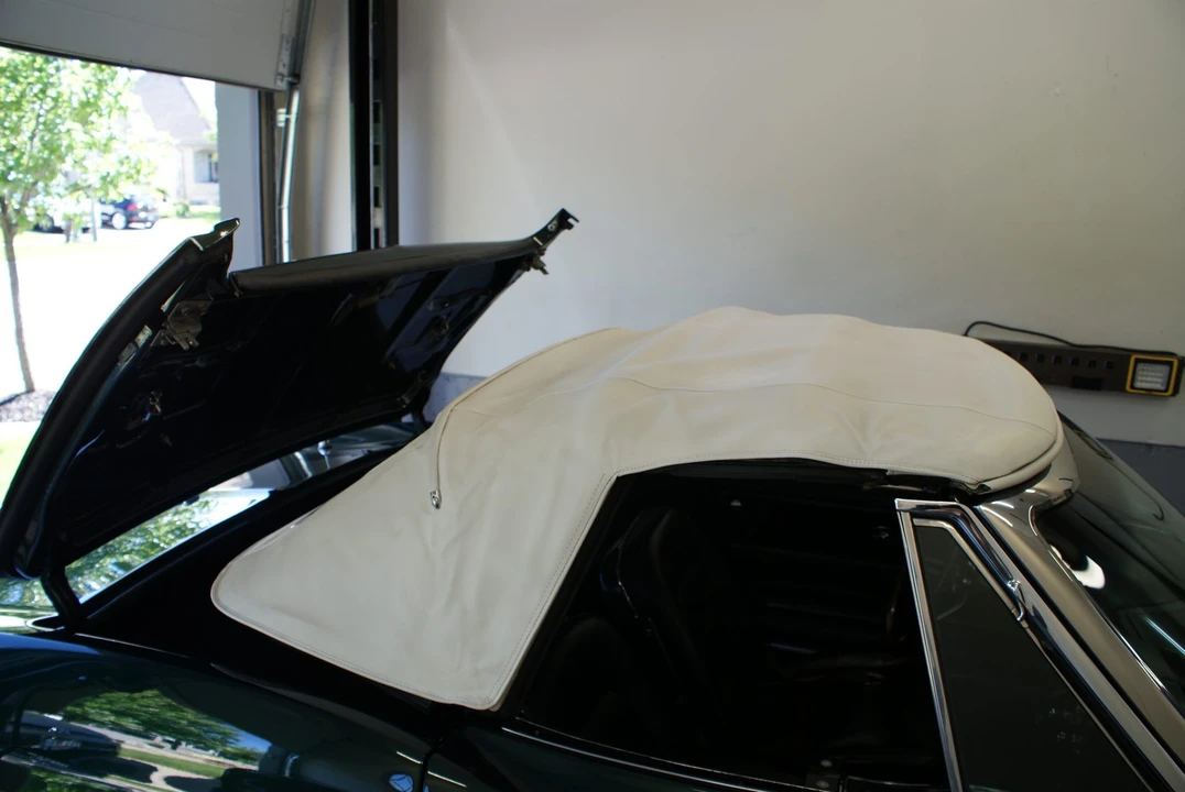 1965 Chevrolet Corvette C2 - Image 27 of 31