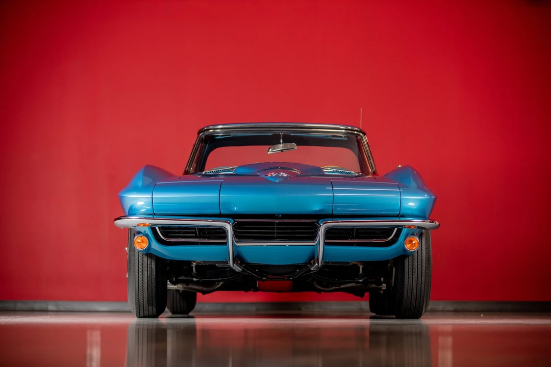 1965 Chevrolet Corvette C2 - Image 9 of 31