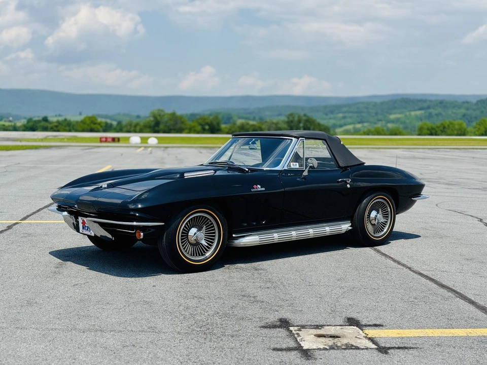 1965 Chevrolet Corvette C2 - Image 3 of 31