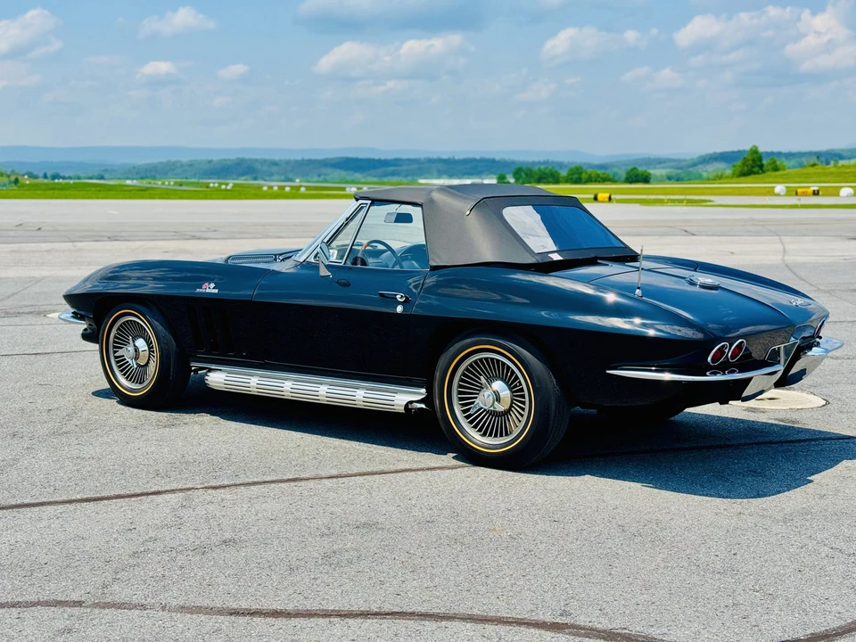 1965 Chevrolet Corvette C2 - Image 28 of 31