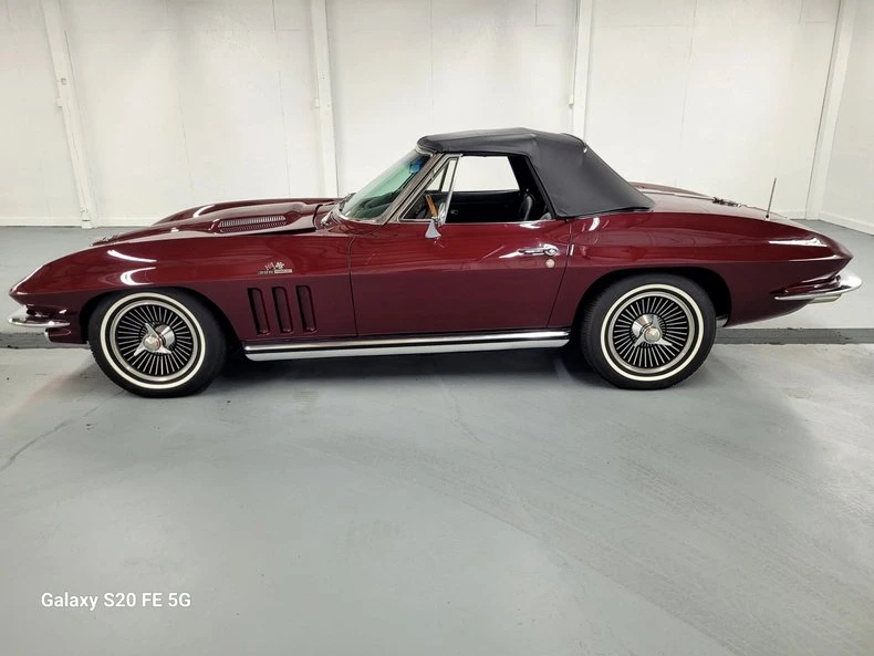 1965 Chevrolet Corvette C2 - Image 23 of 31