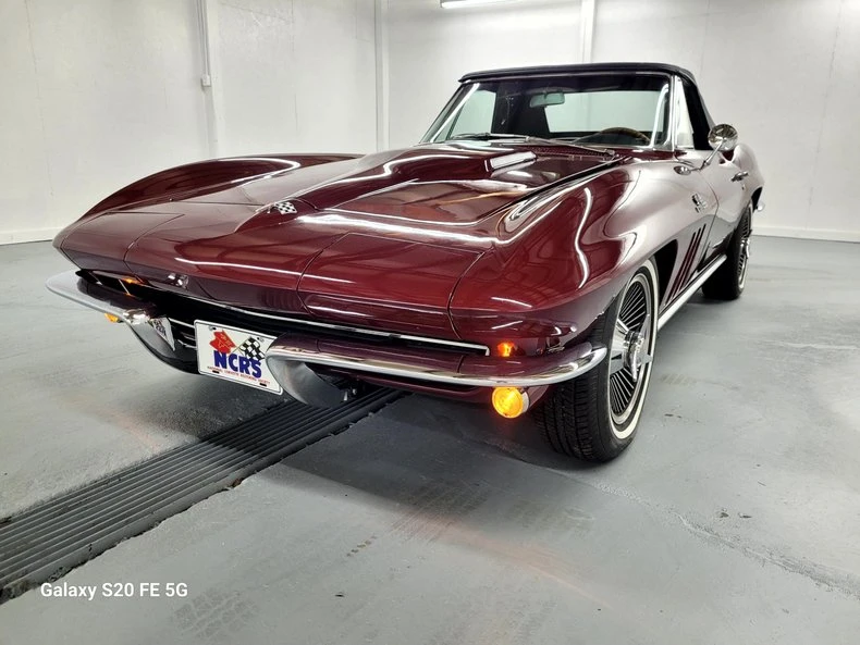 1965 Chevrolet Corvette C2 - Image 22 of 31