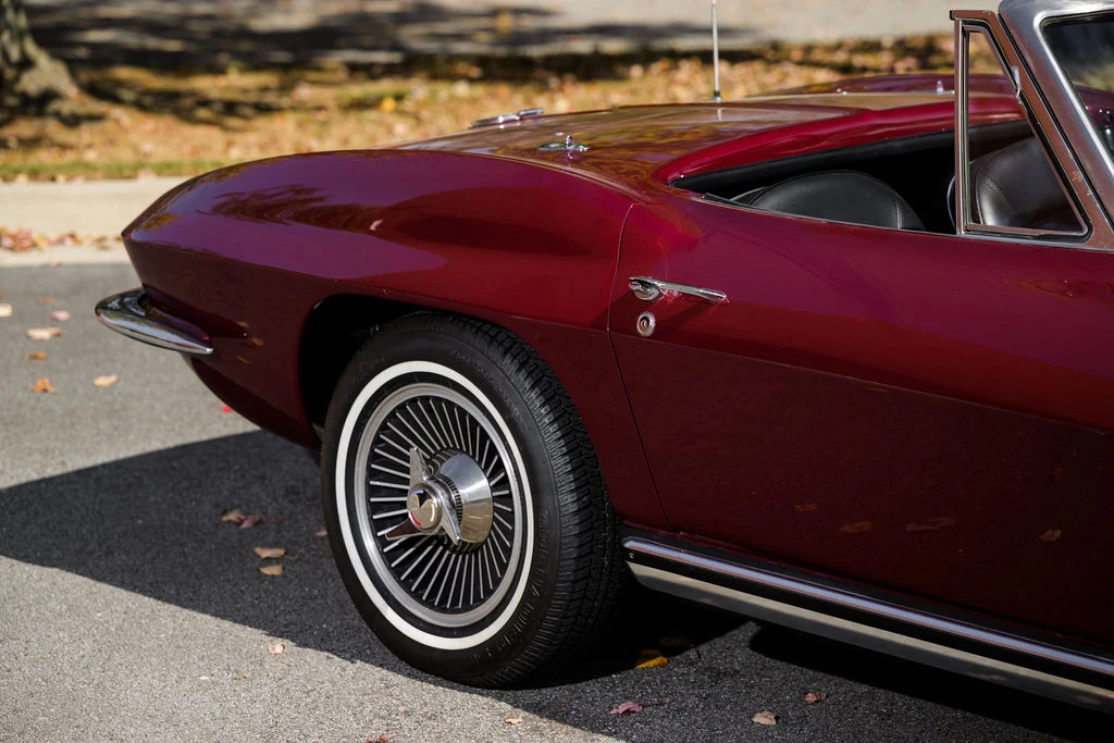 1965 Chevrolet Corvette C2 - Image 16 of 31