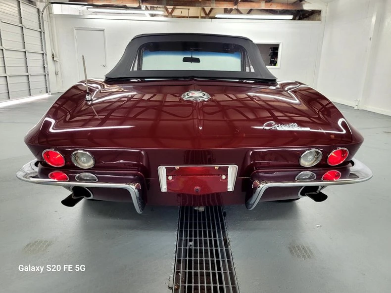 1965 Chevrolet Corvette C2 - Image 26 of 31