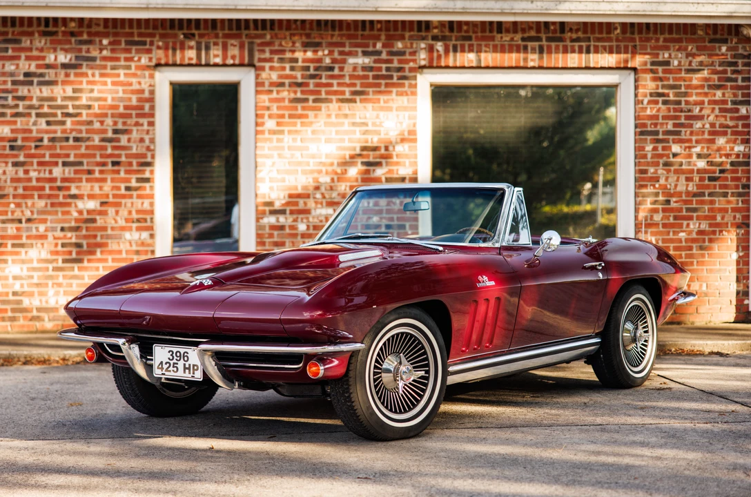 1965 Chevrolet Corvette C2 - Image 2 of 31