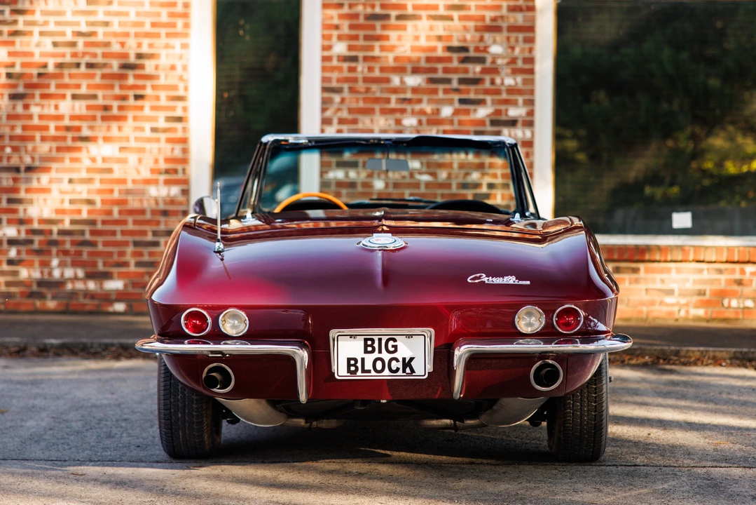 1965 Chevrolet Corvette C2 - Image 8 of 31