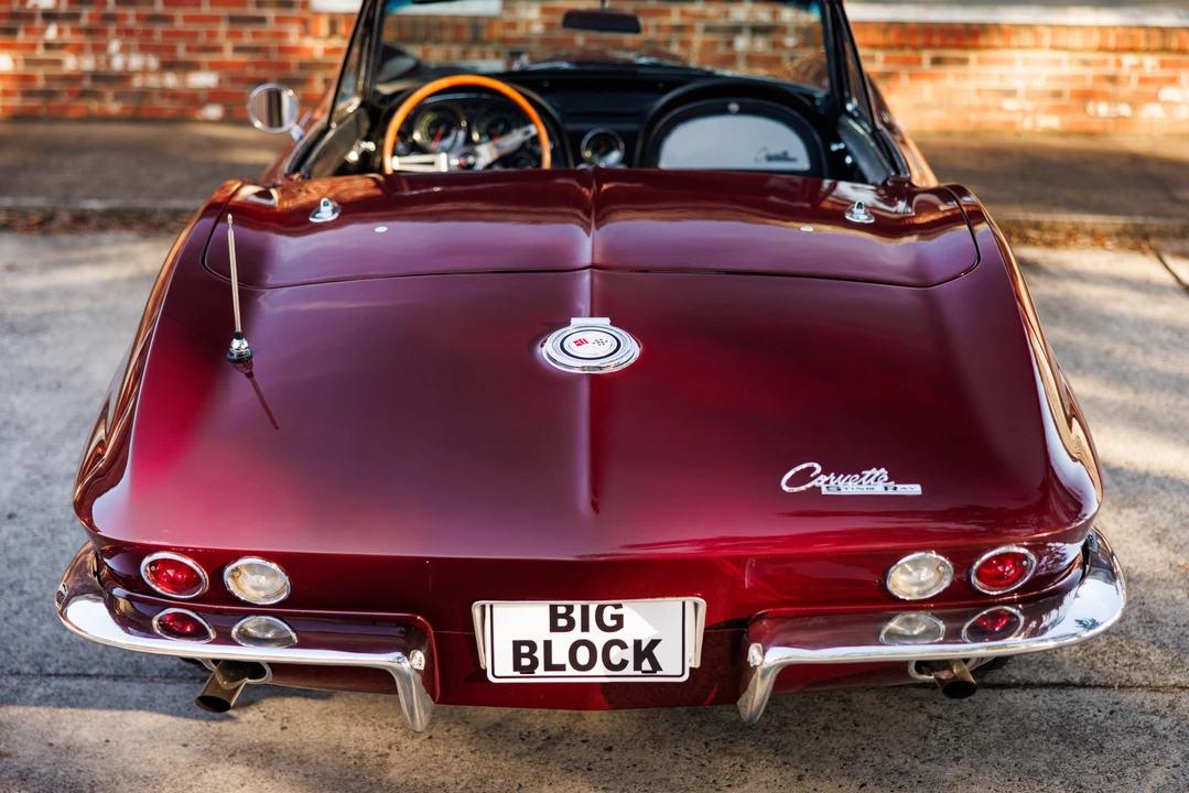 1965 Chevrolet Corvette C2 - Image 7 of 31