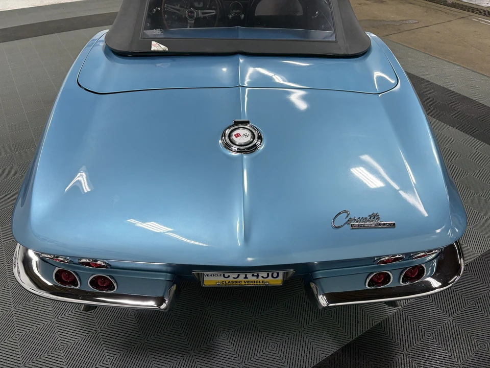 1965 Chevrolet Corvette C2 - Image 5 of 31