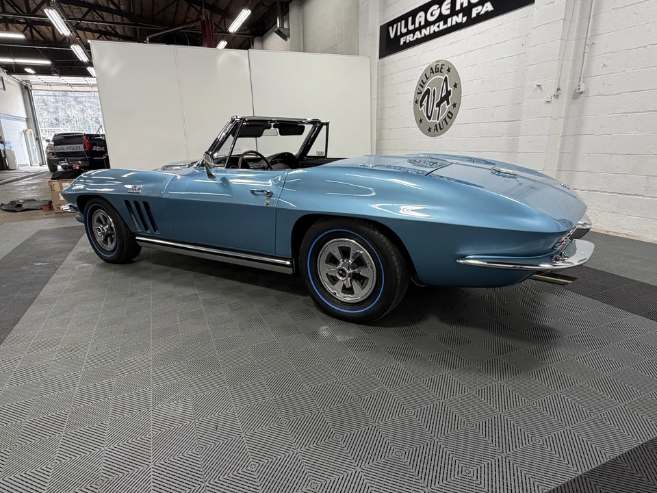 1965 Chevrolet Corvette C2 - Image 3 of 31
