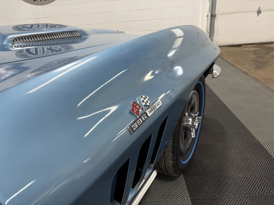 1965 Chevrolet Corvette C2 - Image 31 of 31