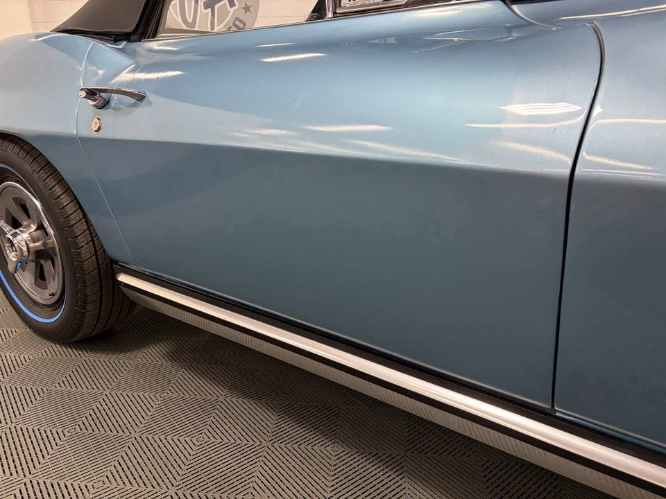 1965 Chevrolet Corvette C2 - Image 24 of 31