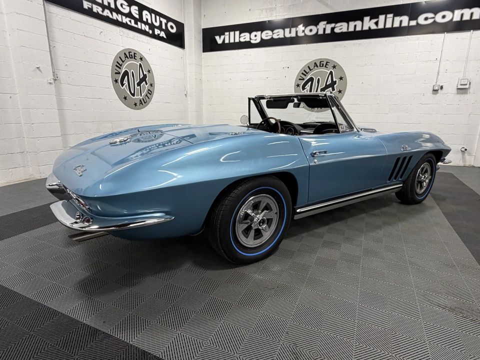 1965 Chevrolet Corvette C2 - Image 6 of 31
