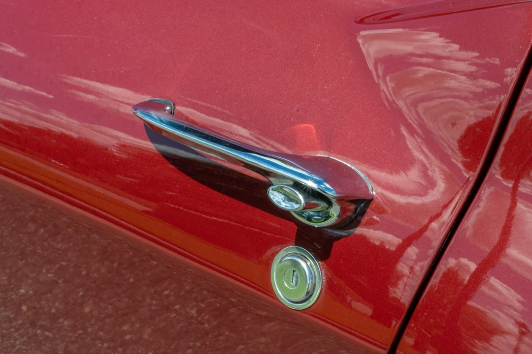 1965 Chevrolet Corvette C2 - Image 28 of 31