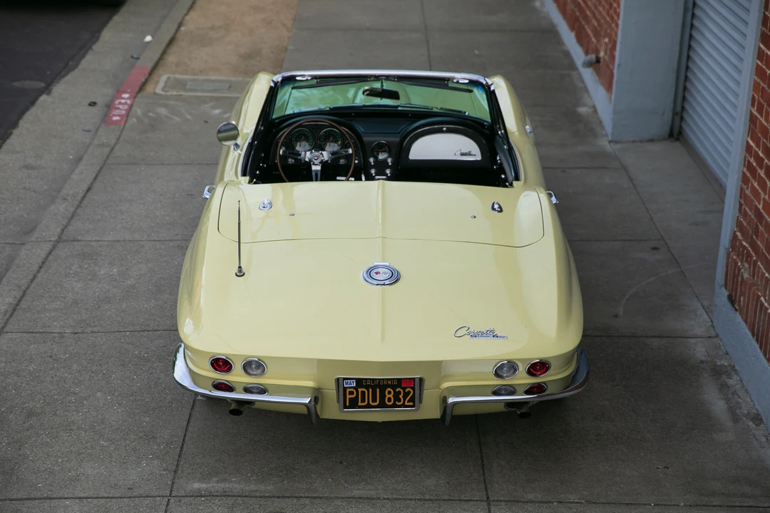 1965 Chevrolet Corvette C2 - Image 28 of 31