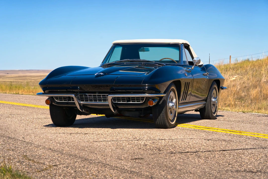 1965 Chevrolet Corvette C2 - Image 31 of 31