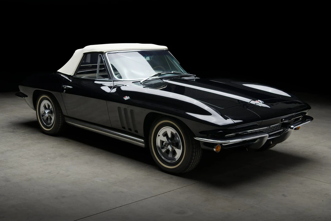 1965 Chevrolet Corvette C2 - Image 21 of 31