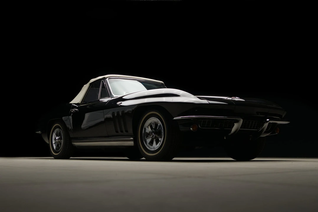 1965 Chevrolet Corvette C2 - Image 20 of 31