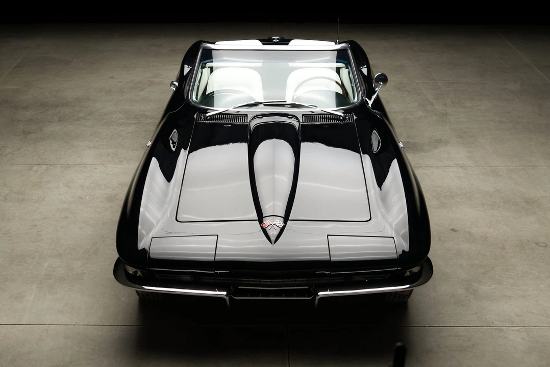 1965 Chevrolet Corvette C2 - Image 4 of 31