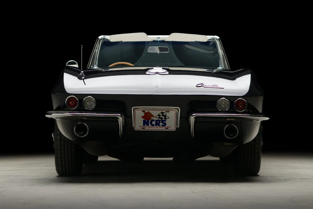 1965 Chevrolet Corvette C2 - Image 12 of 31