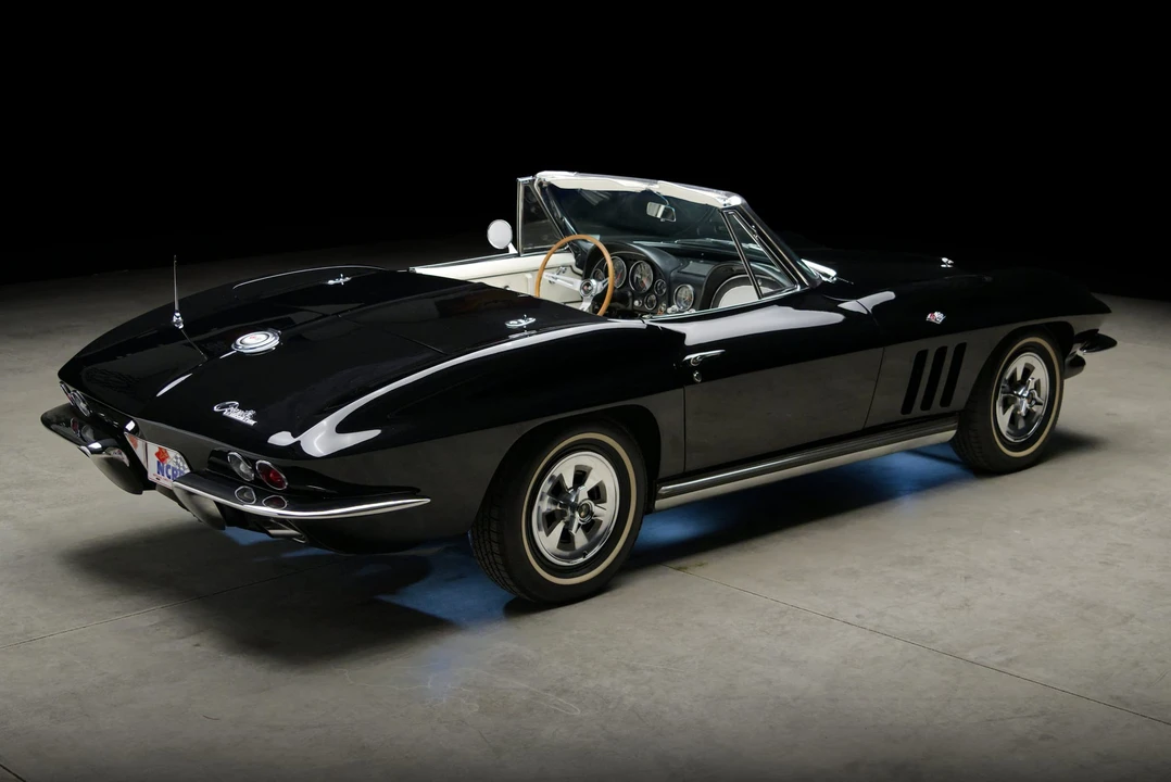 1965 Chevrolet Corvette C2 - Image 11 of 31