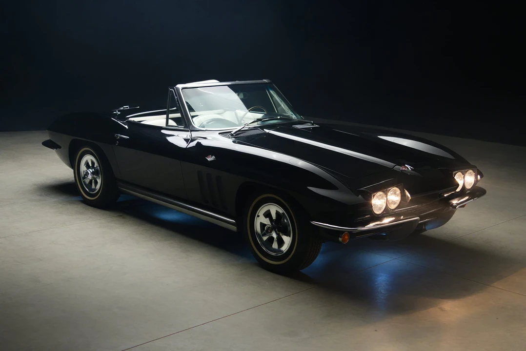 1965 Chevrolet Corvette C2 - Image 7 of 31