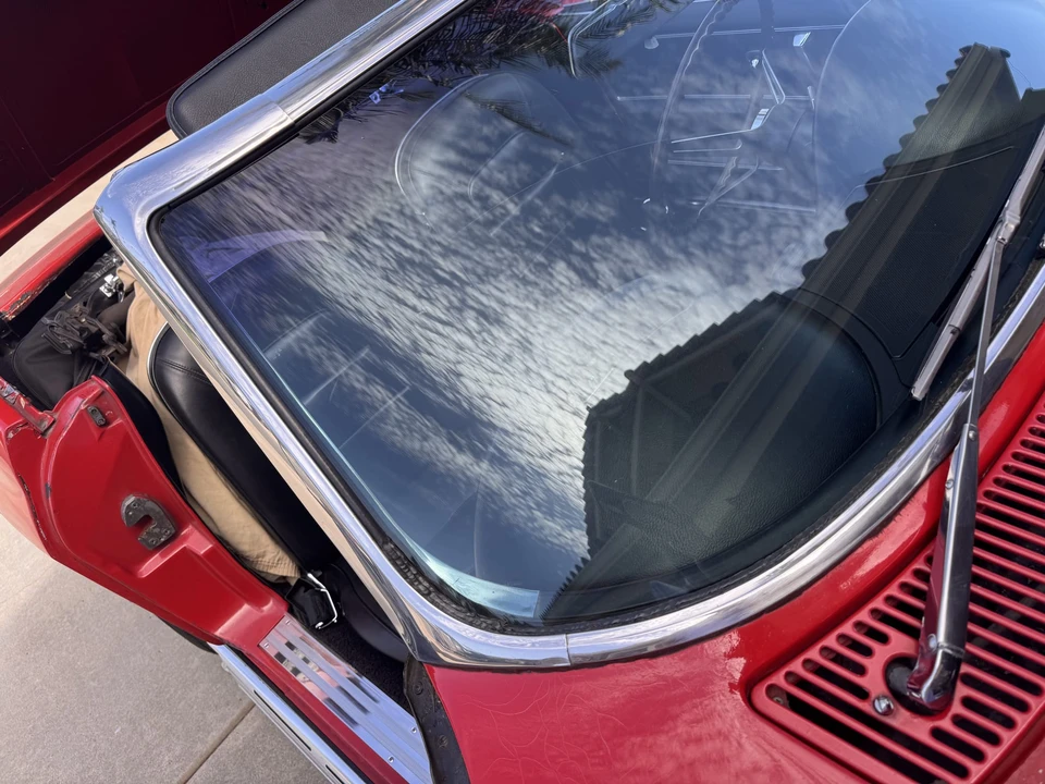 1965 Chevrolet Corvette C2 - Image 26 of 31