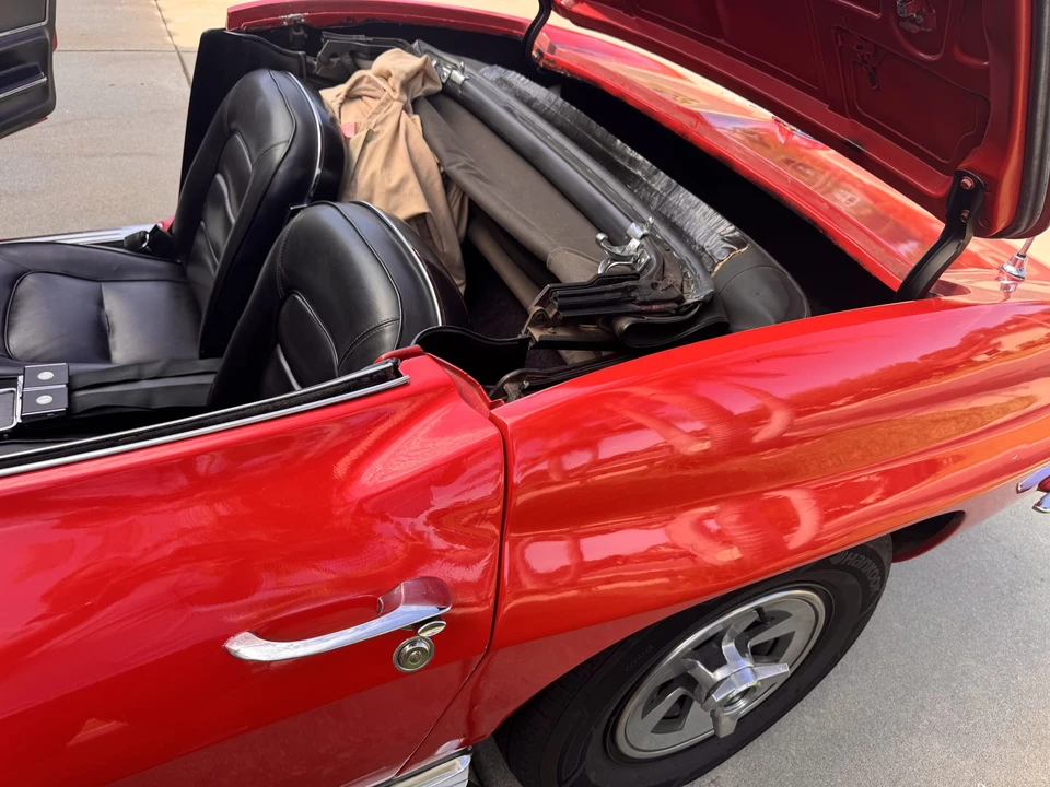 1965 Chevrolet Corvette C2 - Image 18 of 31