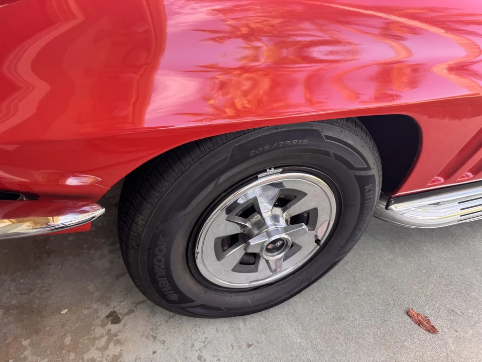 1965 Chevrolet Corvette C2 - Image 11 of 31