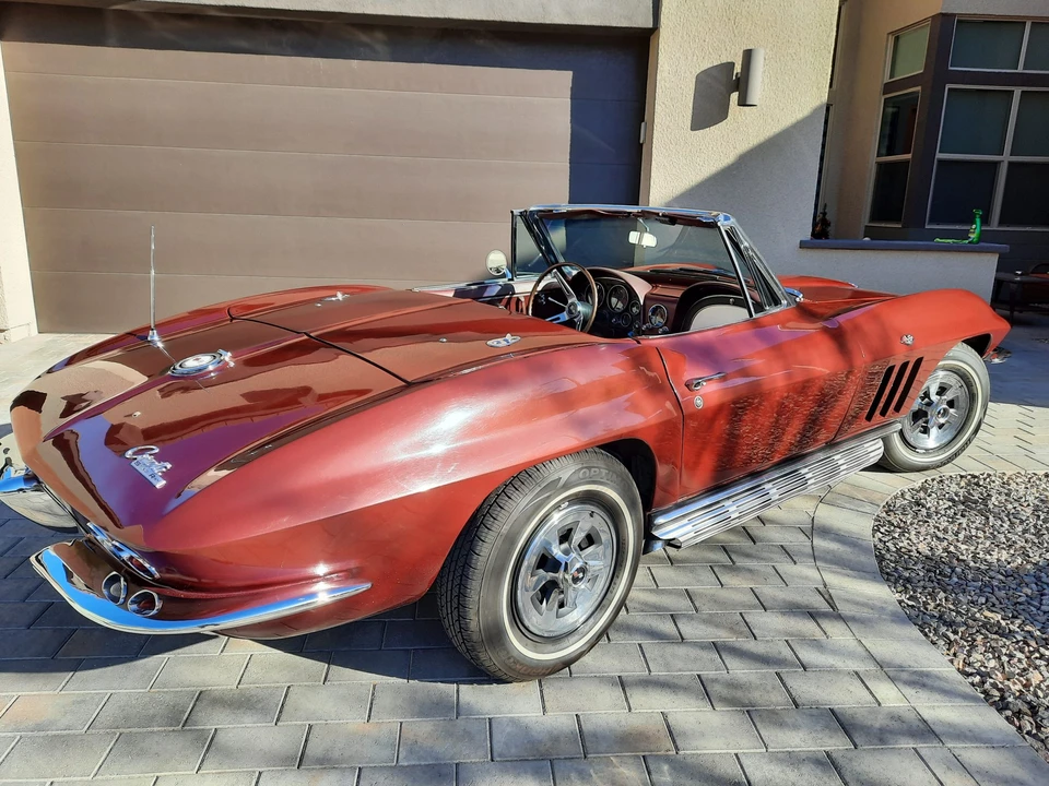 1965 Chevrolet Corvette C2 - Image 20 of 31