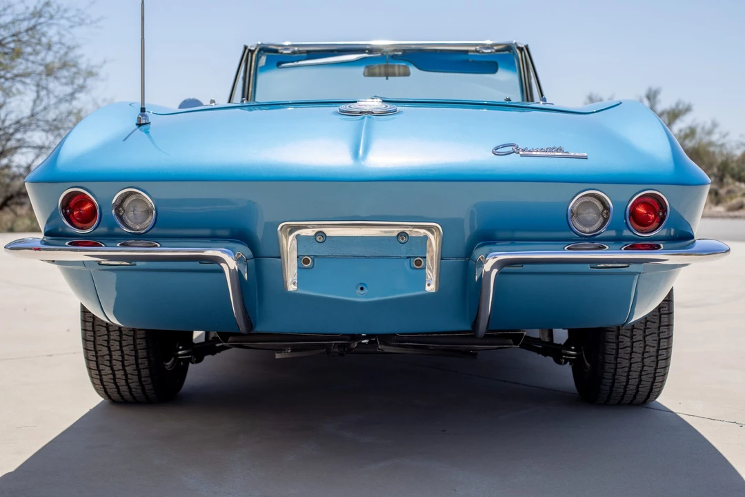 1965 Chevrolet Corvette C2 - Image 26 of 31