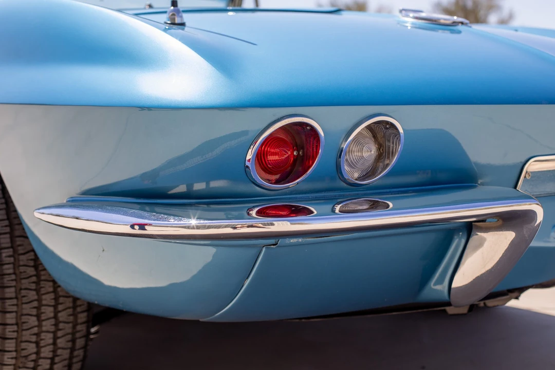 1965 Chevrolet Corvette C2 - Image 31 of 31
