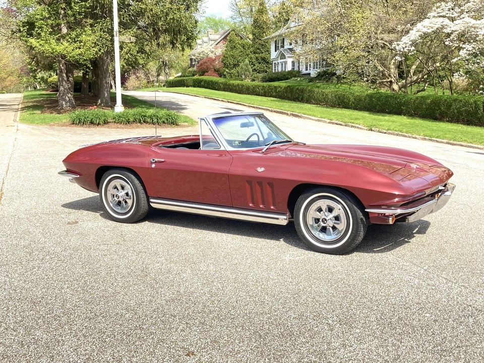 1965 Chevrolet Corvette C2 - Image 8 of 31