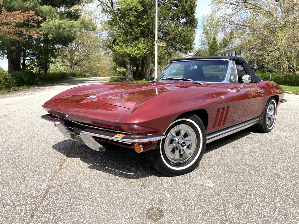 1965 Chevrolet Corvette C2 - Image 14 of 31