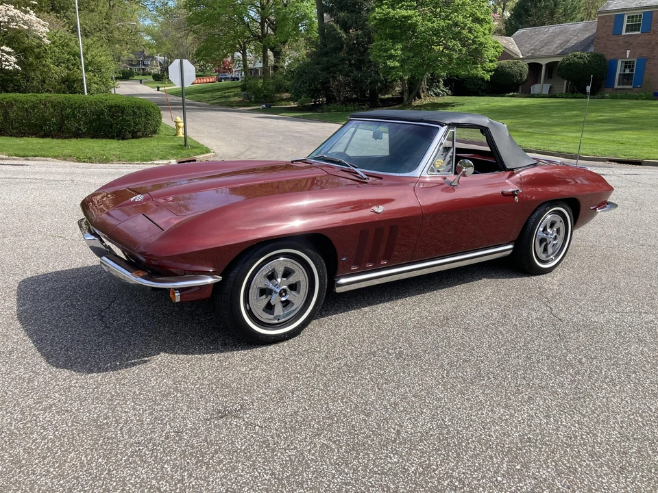 1965 Chevrolet Corvette C2 - Image 16 of 31