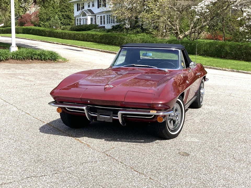 1965 Chevrolet Corvette C2 - Image 11 of 31