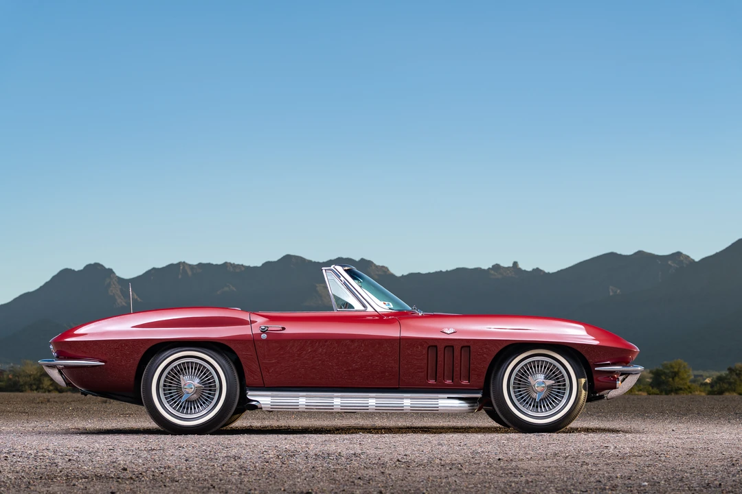 1965 Chevrolet Corvette C2 - Image 19 of 31