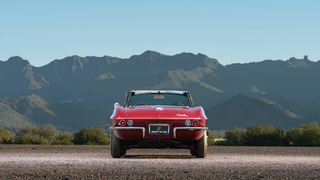 1965 Chevrolet Corvette C2 - Image 26 of 31