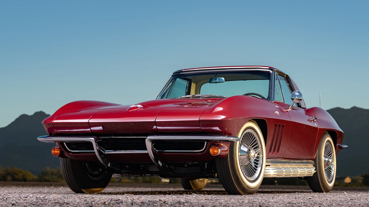 1965 Chevrolet Corvette C2 - Image 6 of 31