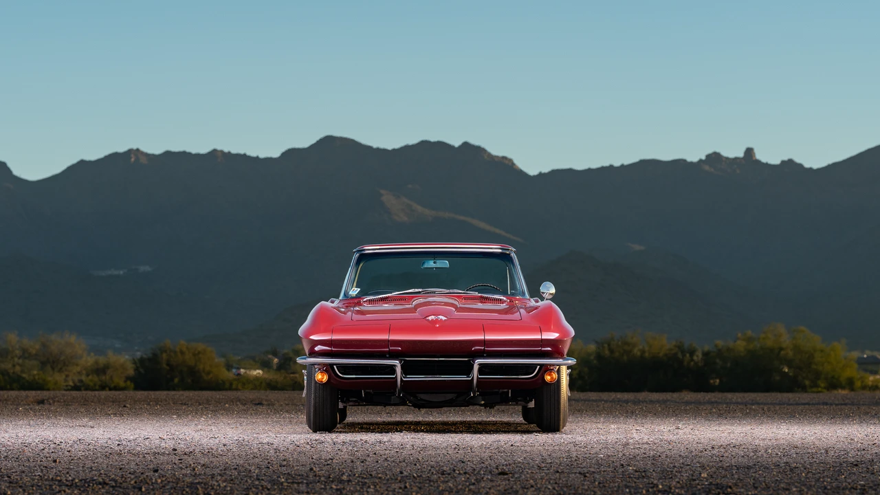 1965 Chevrolet Corvette C2 - Image 7 of 31