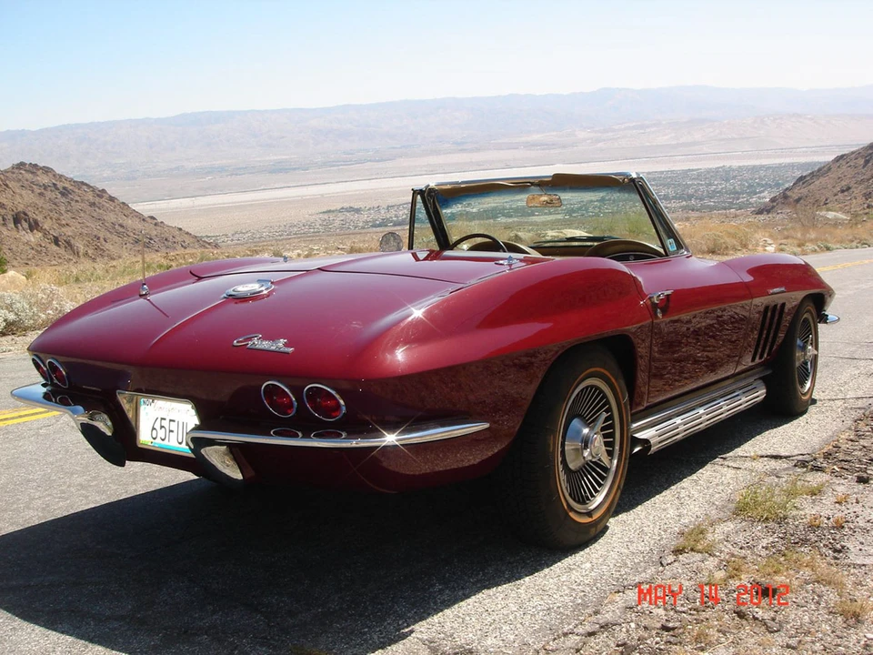 1965 Chevrolet Corvette C2 - Image 21 of 31