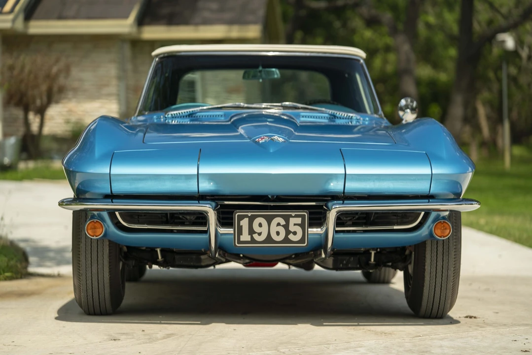 1965 Chevrolet Corvette C2 - Image 22 of 31