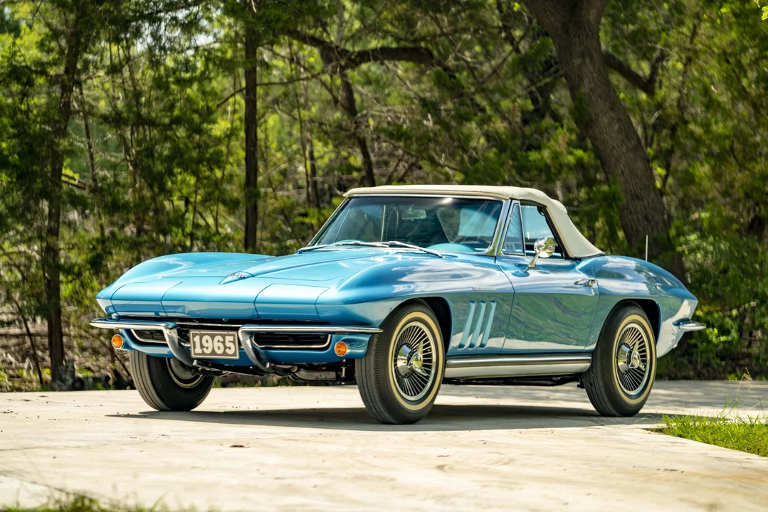 1965 Chevrolet Corvette C2 - Image 24 of 31