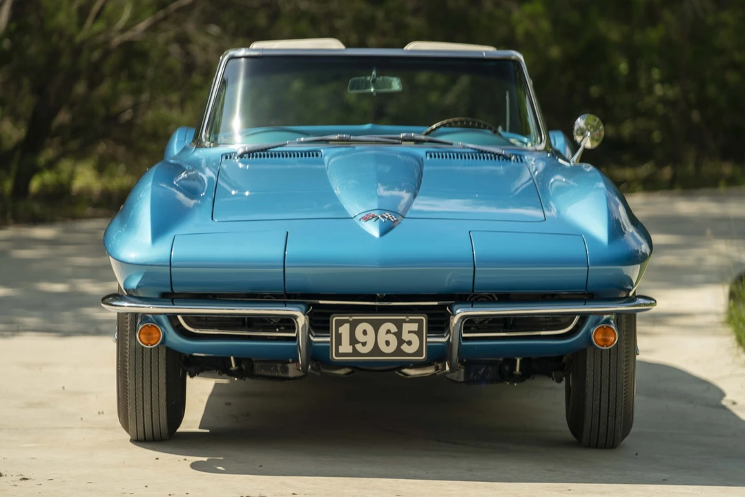 1965 Chevrolet Corvette C2 - Image 6 of 31