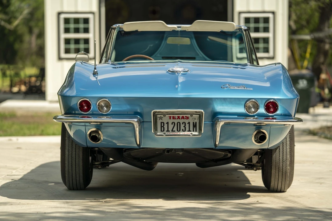 1965 Chevrolet Corvette C2 - Image 14 of 31
