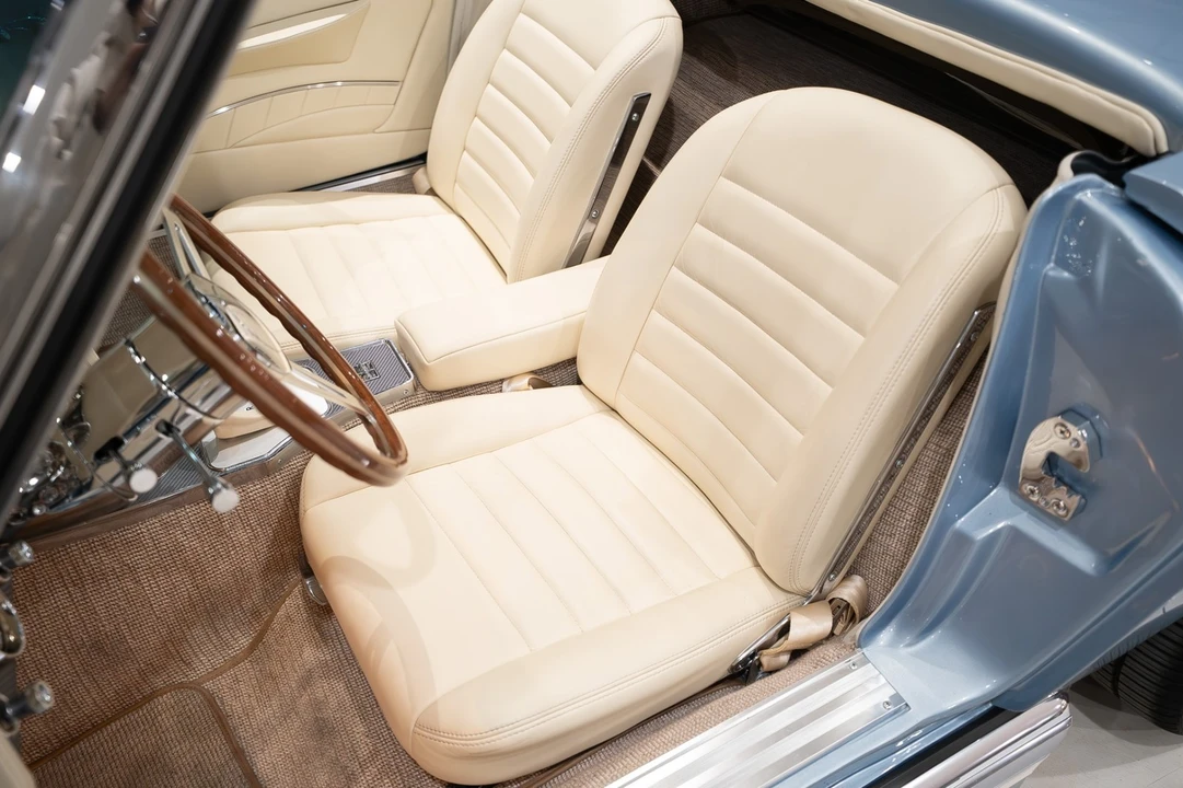1965 Chevrolet Corvette C2 - Image 8 of 21