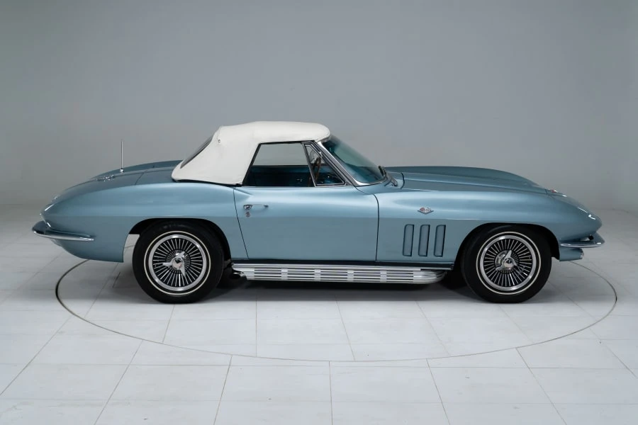 1965 Chevrolet Corvette C2 - Image 9 of 31