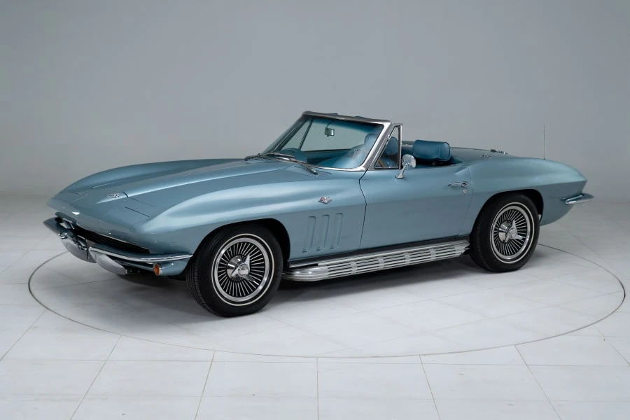 1965 Chevrolet Corvette C2 - Image 17 of 31